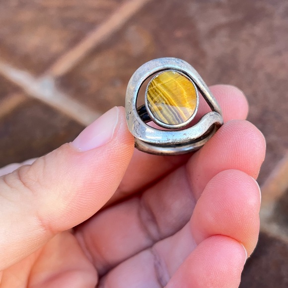 BOGO RINGS 💍 Vintage Sterling Silver Tiger’s Eye Ring - Picture 5 of 8
